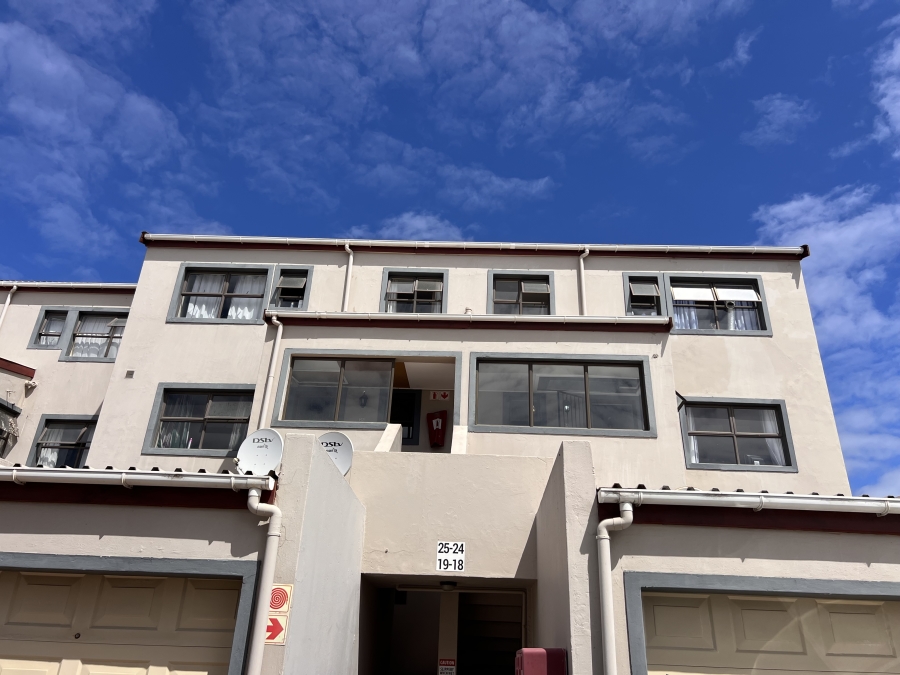 3 Bedroom Property for Sale in Parklands Western Cape